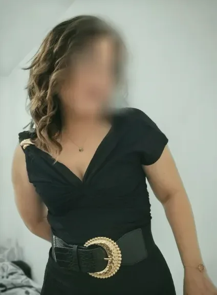 Klaudia, 38 anni