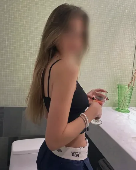 Nadia, 19 anni